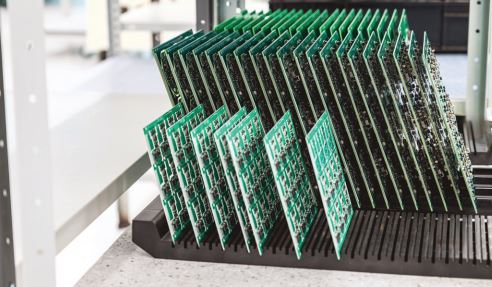 Рис. 3. Электронные блоки, изготовленные на заводе А-КОНТРАКТ